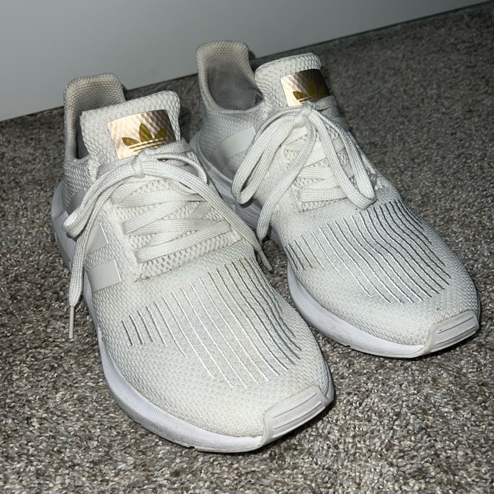 Adidas Swift sneakers